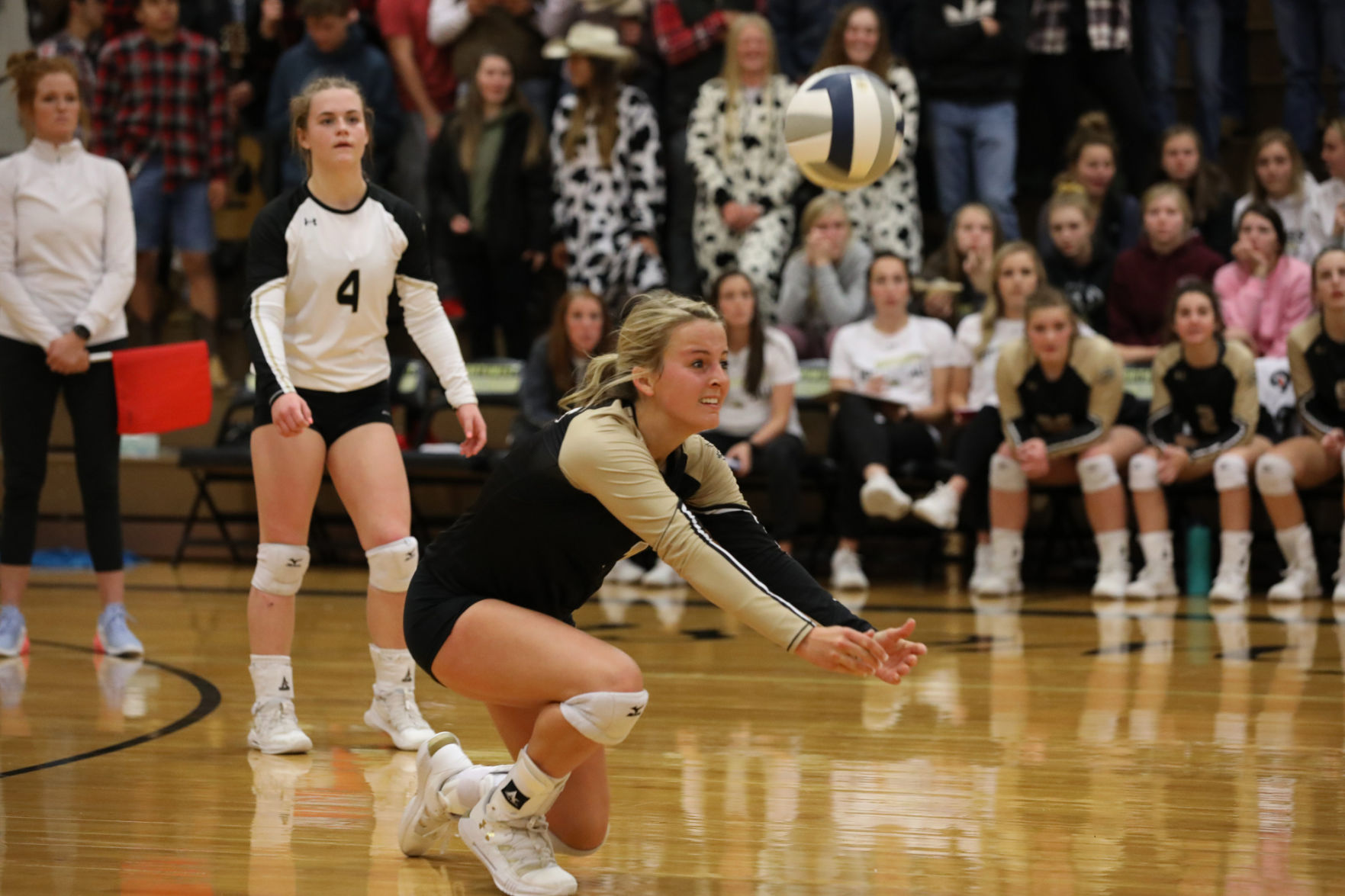 Outtakes_103119_northwestauroravball_zlm035A.JPG